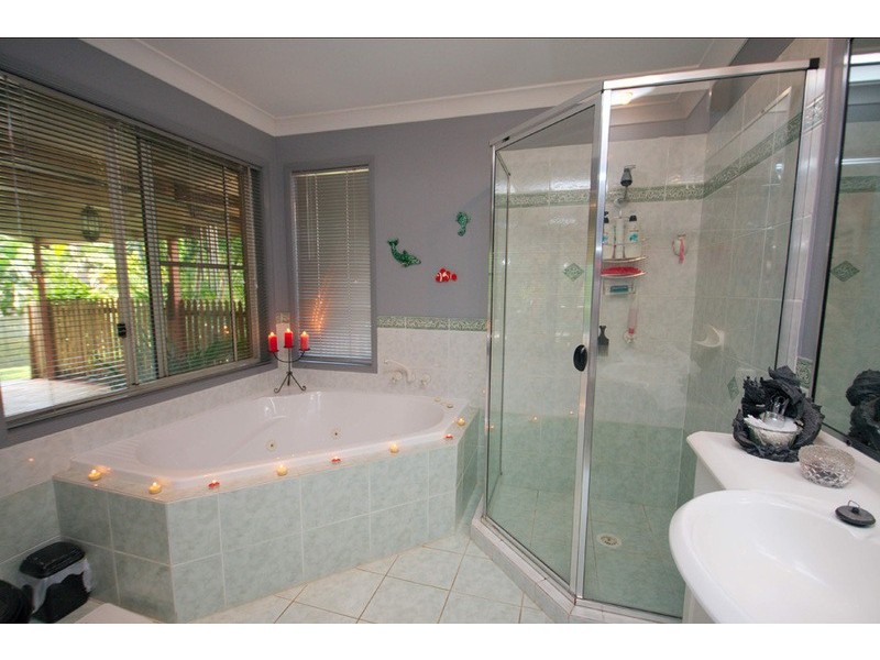 5-7-9 Newlands Court, Mount Nathan QLD 4211