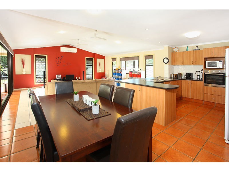 22 Koola Drive, Nerang QLD 4211