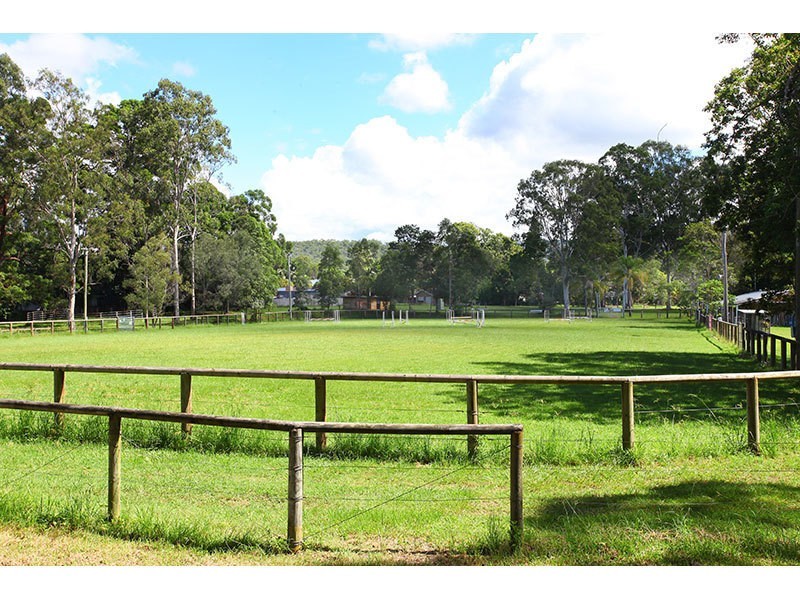 22 Koola Drive, Nerang QLD 4211