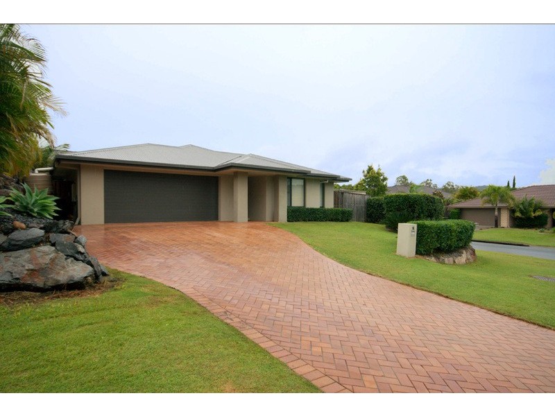 14 Govett Street, Pacific Pines QLD 4211