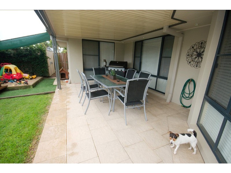 14 Govett Street, Pacific Pines QLD 4211