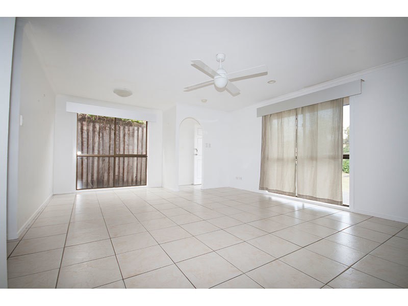 13 Barrine Drive, Worongary QLD 4213