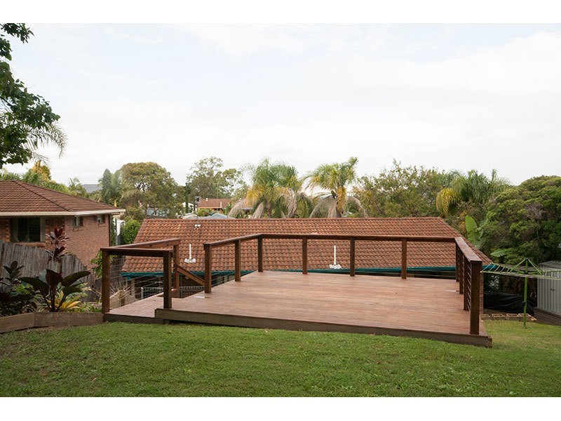 13 Barrine Drive, Worongary QLD 4213