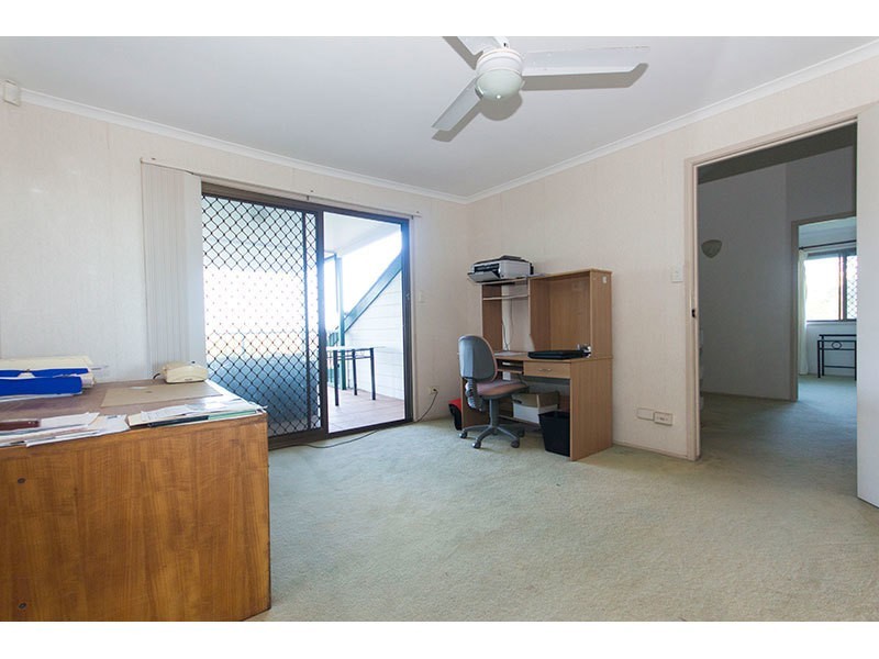 66 Castle Hill Drive South, Gaven QLD 4211