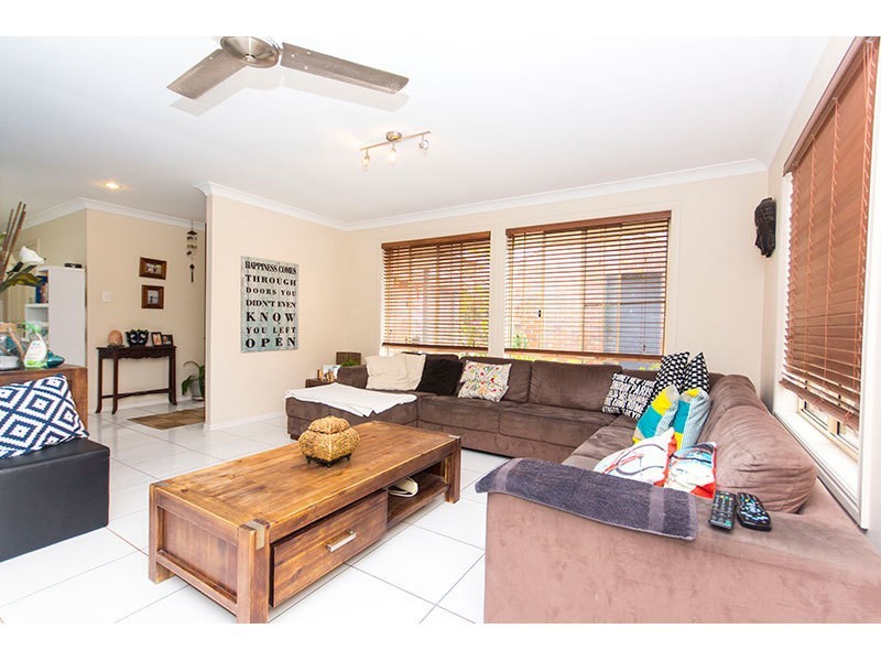 6 Coolawin Place, Nerang QLD 4211