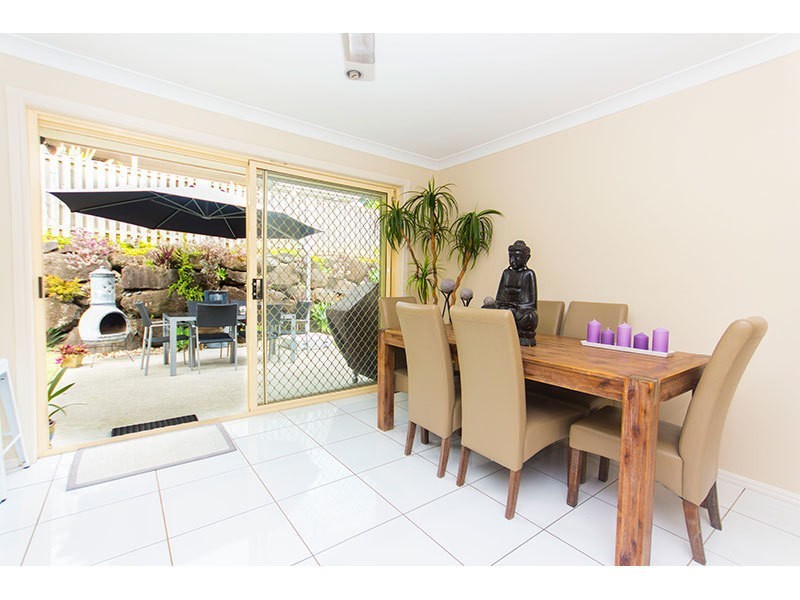 6 Coolawin Place, Nerang QLD 4211