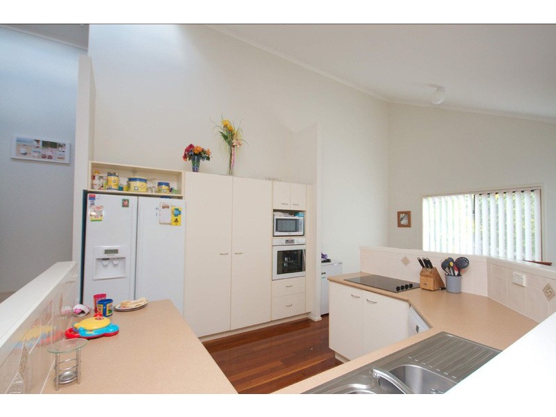 63-65 Trentbridge Court, Mount Nathan QLD 4211