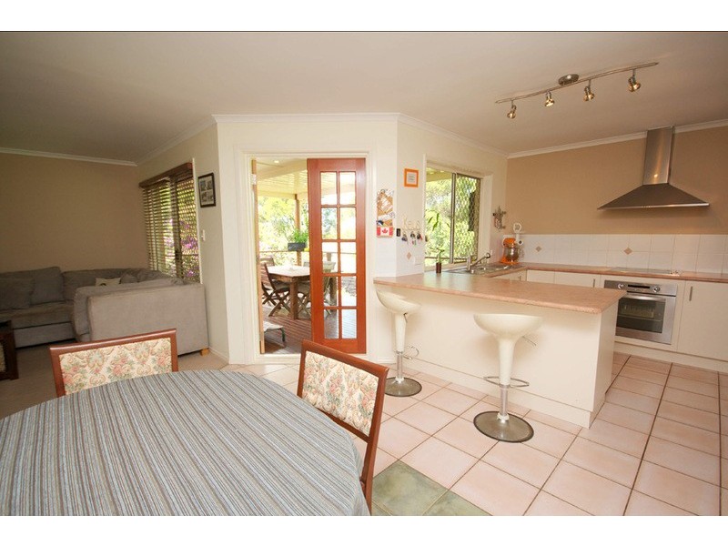 40 Bards Court, Nerang QLD 4211