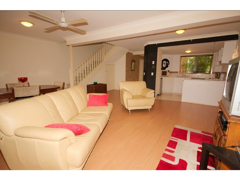 116/10 Bourton Road, Merrimac QLD 4226