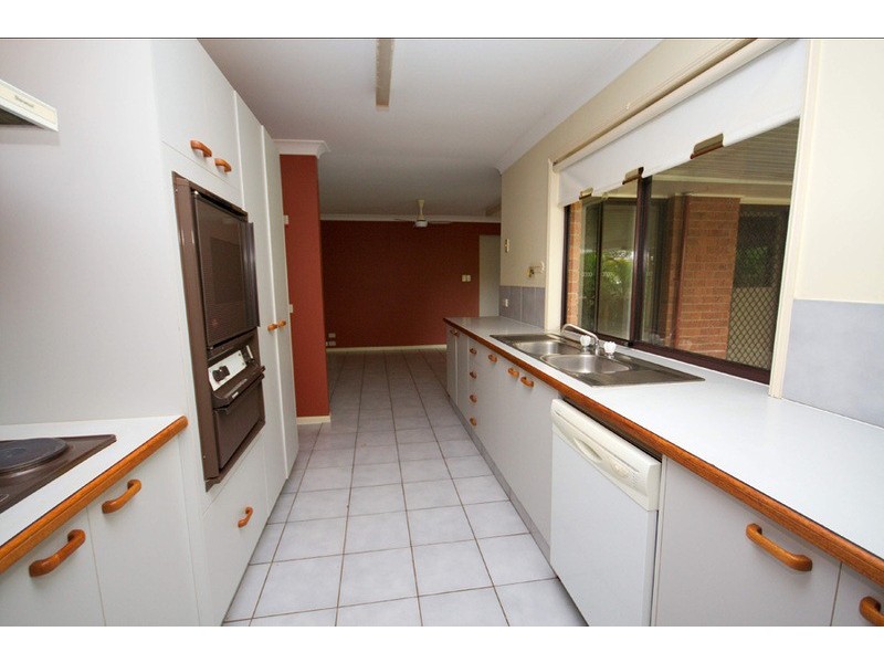 186 Dugandan Street, Nerang QLD 4211