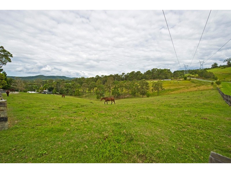 14 Collaroy Road, Guanaba QLD 4210