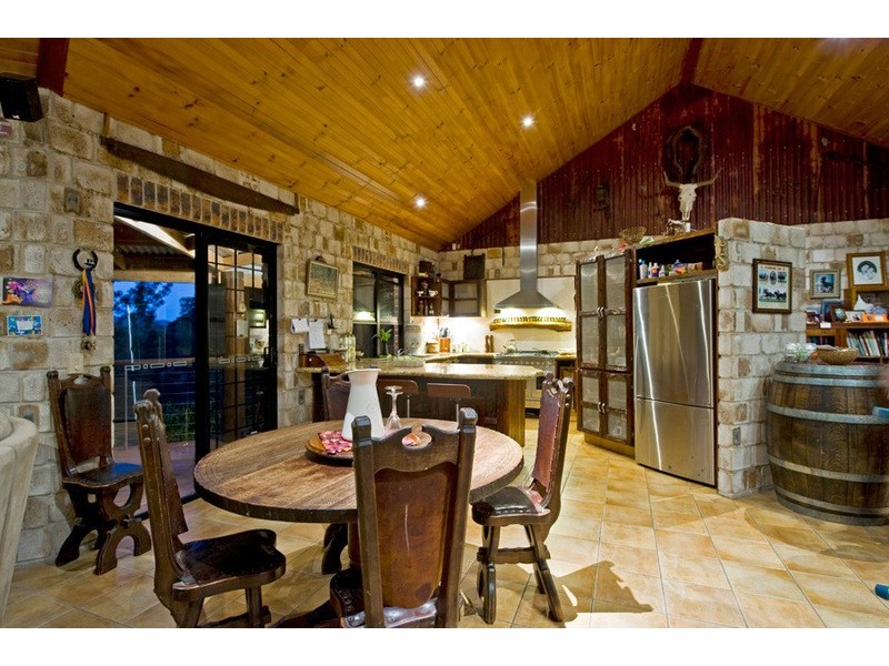 14 Collaroy Road, Guanaba QLD 4210