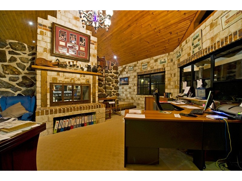 14 Collaroy Road, Guanaba QLD 4210