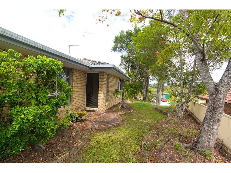 6 Sueden Court, Nerang QLD 4211