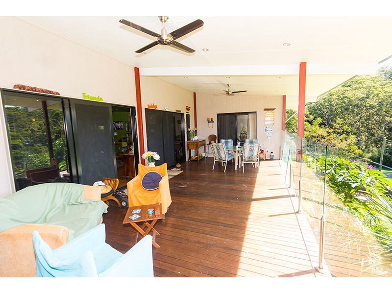 61 Akoonah Drive, Beechmont QLD 4211