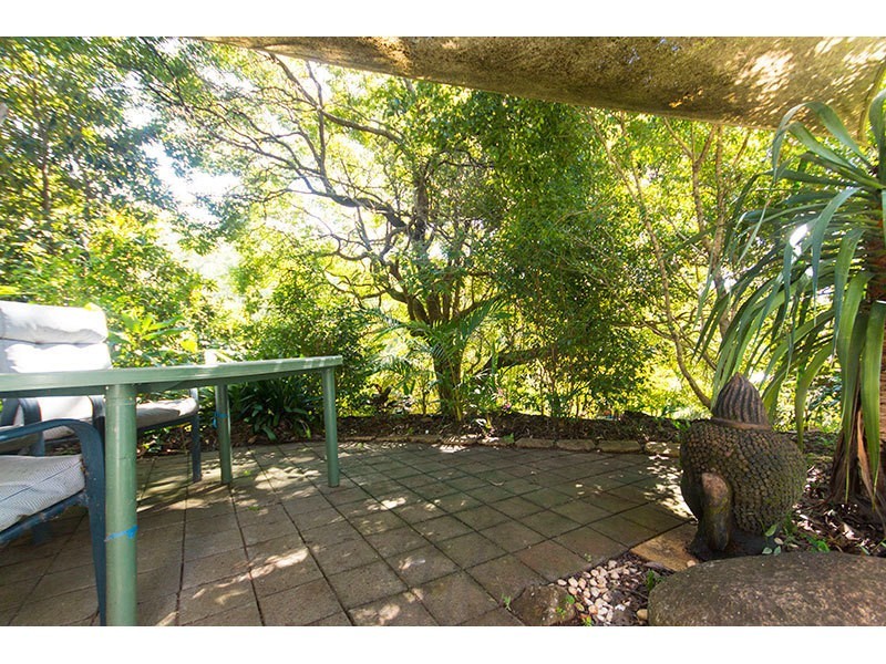 61 Akoonah Drive, Beechmont QLD 4211