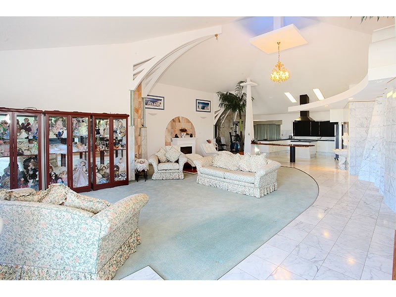 22 McDivitt Court, Worongary QLD 4213