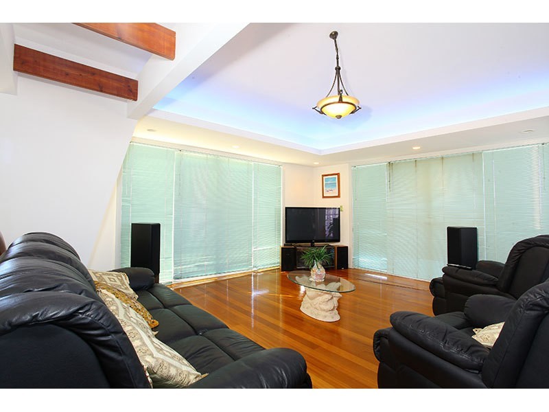 22 McDivitt Court, Worongary QLD 4213