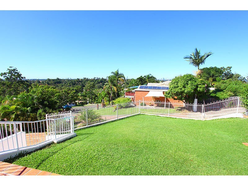 22 McDivitt Court, Worongary QLD 4213