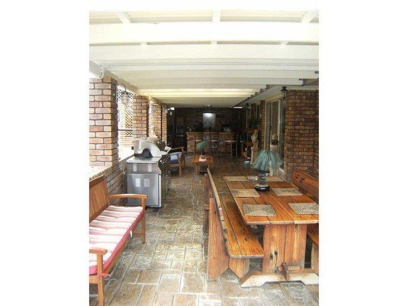 55 Kincaid Drive, Highland Park QLD 4211