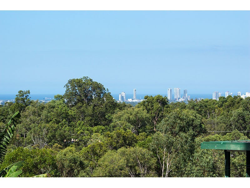 66 Castle Hill Drive Sth, Gaven QLD 4211
