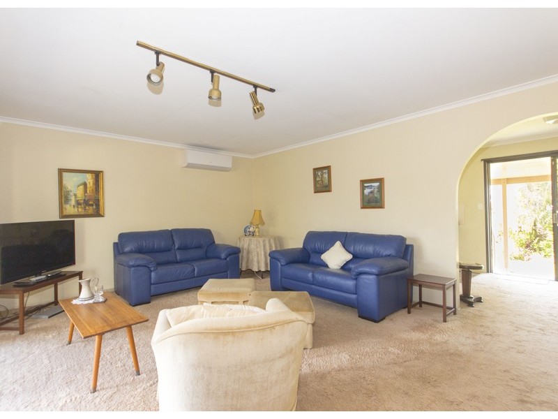 21 harran street, Southport QLD 4215