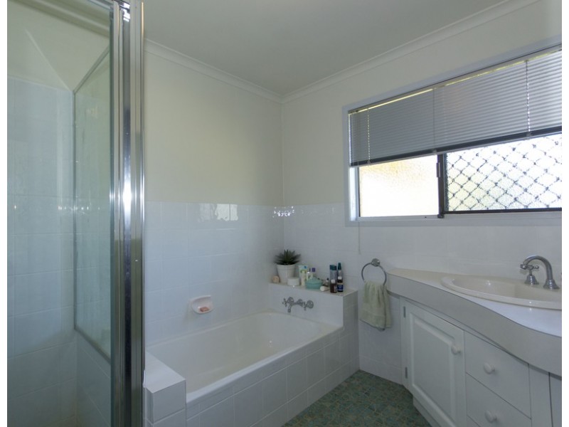 21 harran street, Southport QLD 4215