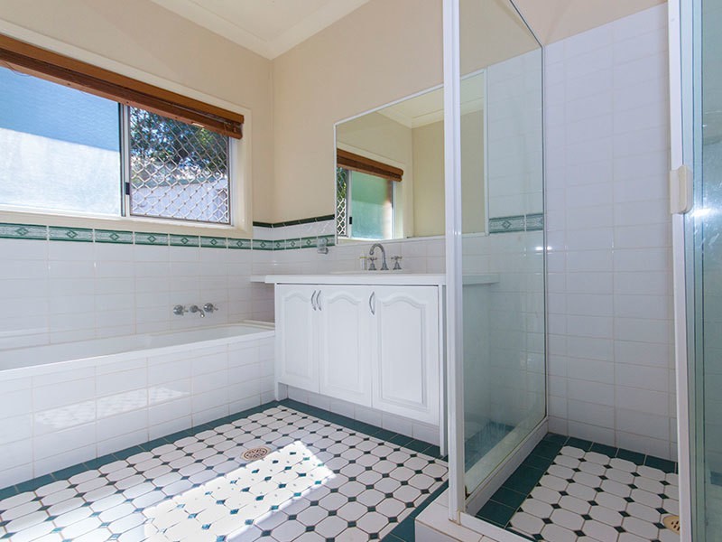 88 Crane Crescent, Nerang QLD 4211