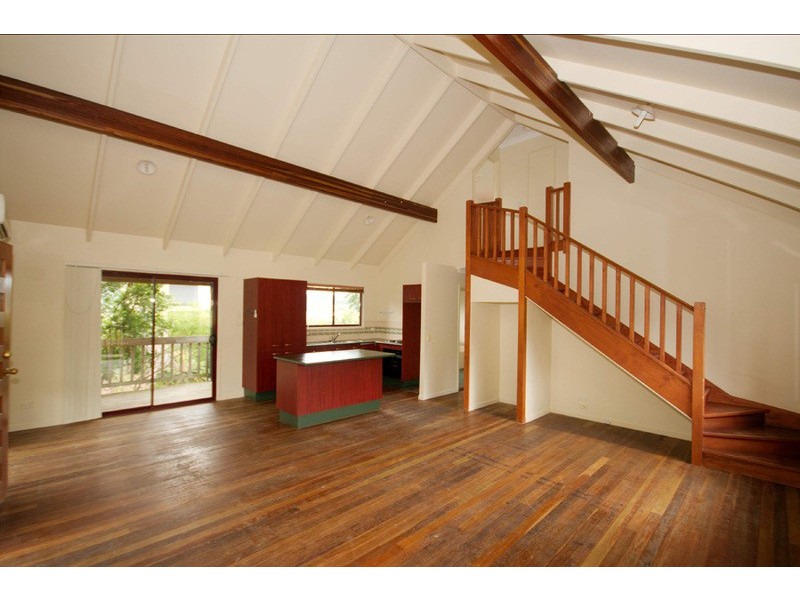 15 Austral Crescent, Pacific Pines QLD 4211
