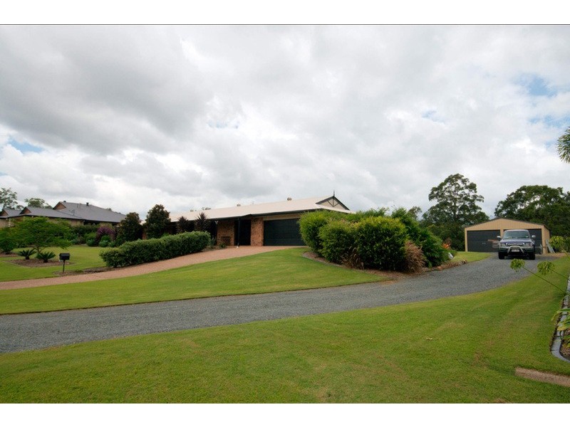 6 Lookout Place, Mount Nathan QLD 4211