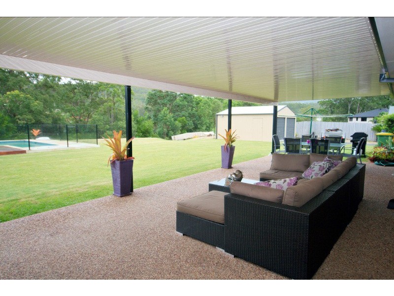 6 Lookout Place, Mount Nathan QLD 4211