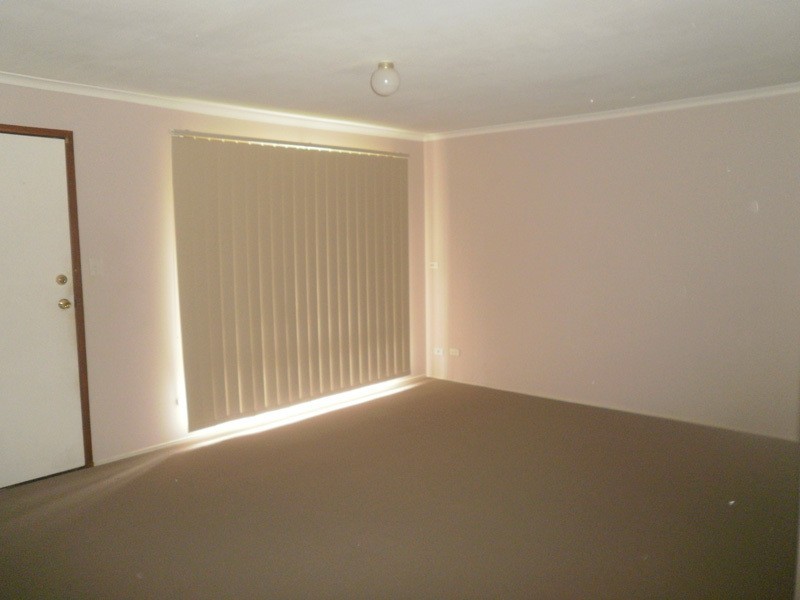 4 Plum Parade, Nerang QLD 4211