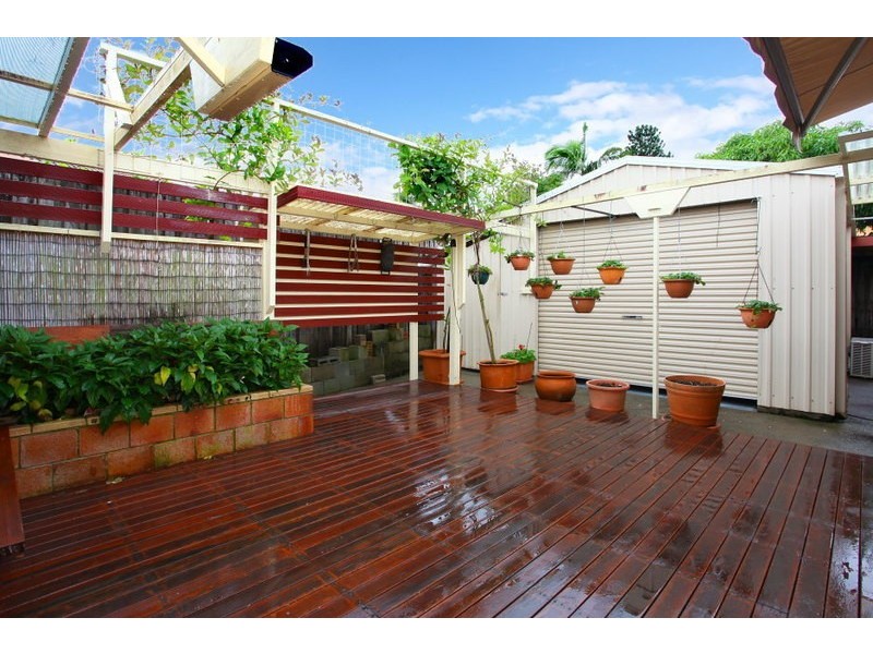 6 Nerang-Broadbeach Road, Nerang QLD 4211