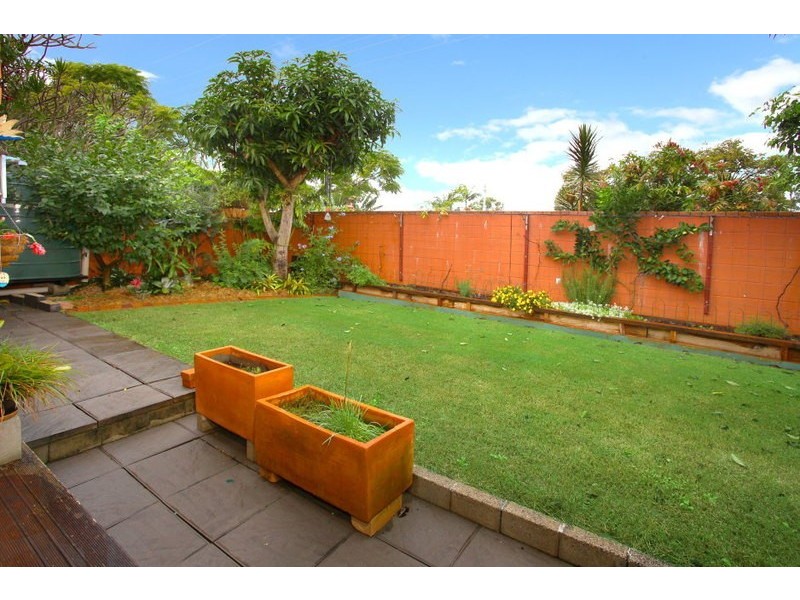 6 Nerang-Broadbeach Road, Nerang QLD 4211