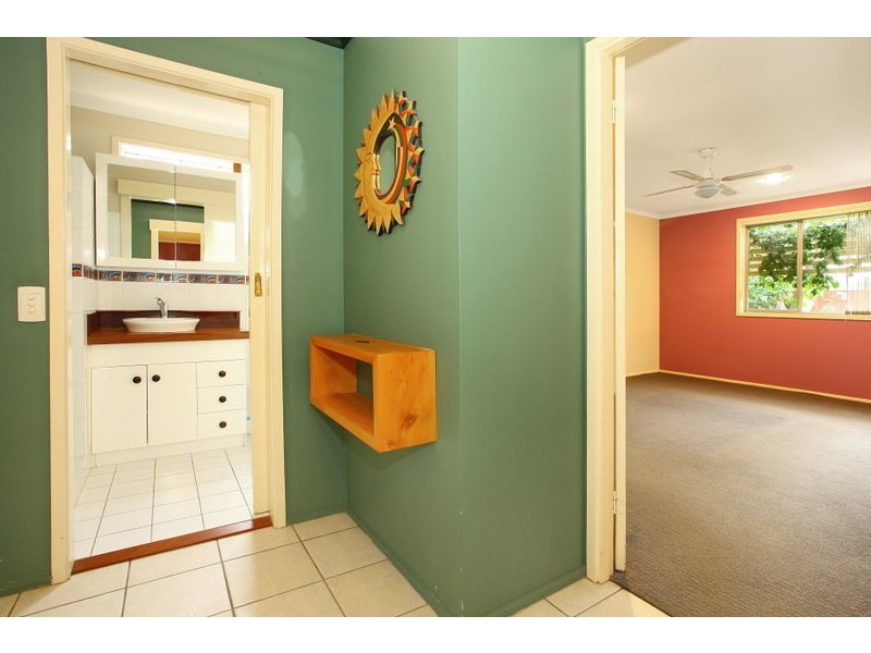 6 Nerang-Broadbeach Road, Nerang QLD 4211