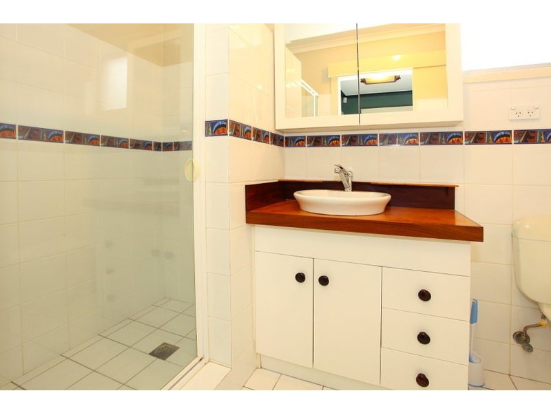 6 Nerang-Broadbeach Road, Nerang QLD 4211