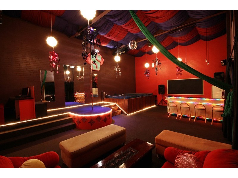 2 Narrabri Court, Gaven QLD 4211