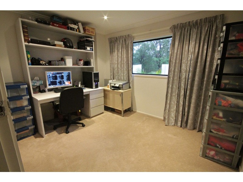 2 Narrabri Court, Gaven QLD 4211