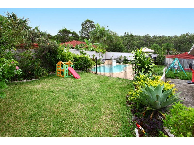 5 Ludong Street, Nerang QLD 4211