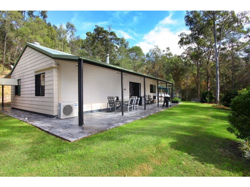 37 Gershwin Court, Nerang QLD 4211