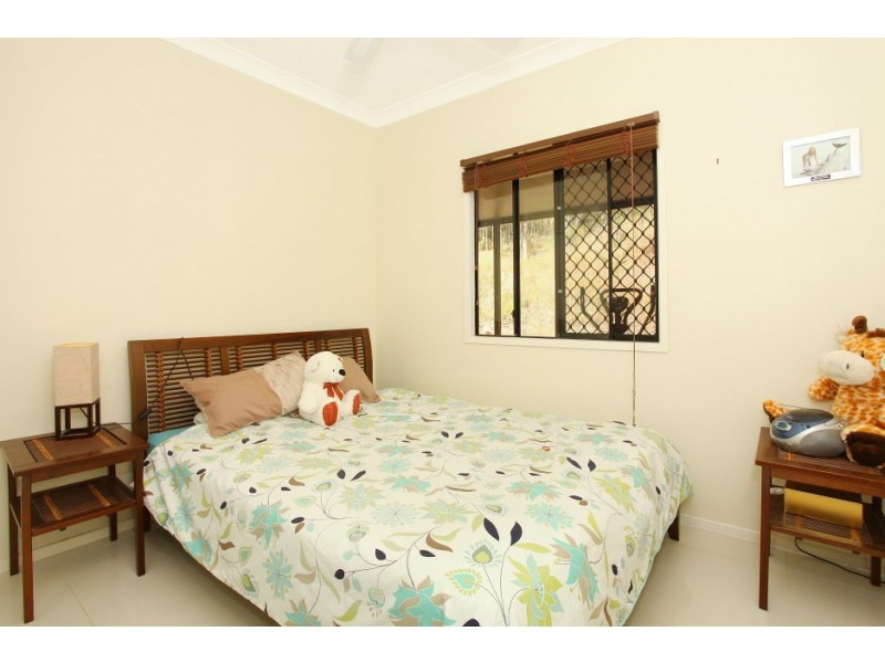 37 Gershwin Court, Nerang QLD 4211