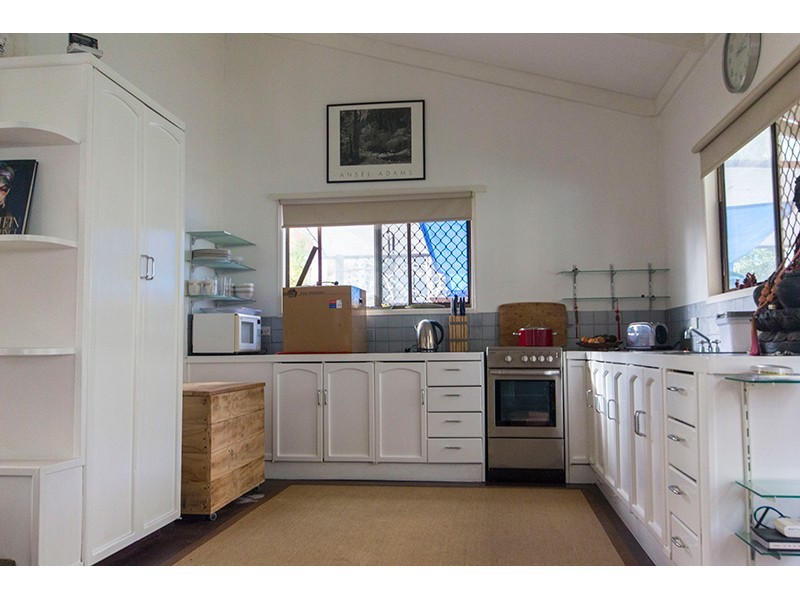 93 North Road, Lower Beechmont QLD 4211