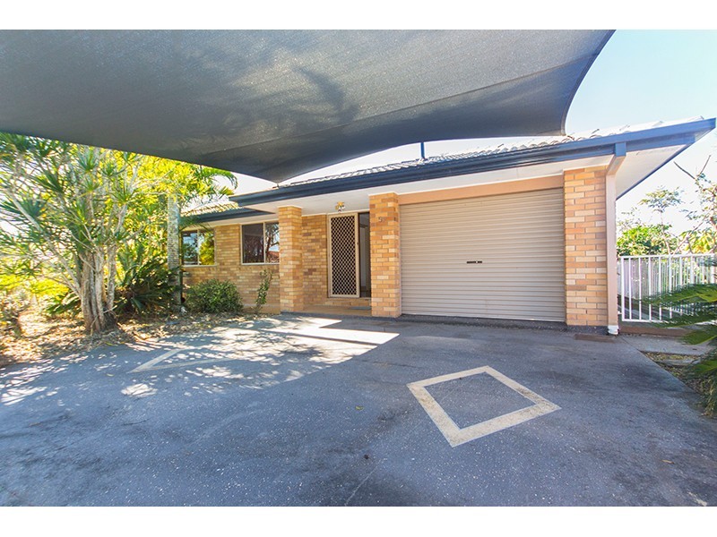 52 Marble Drive, Carrara QLD 4211