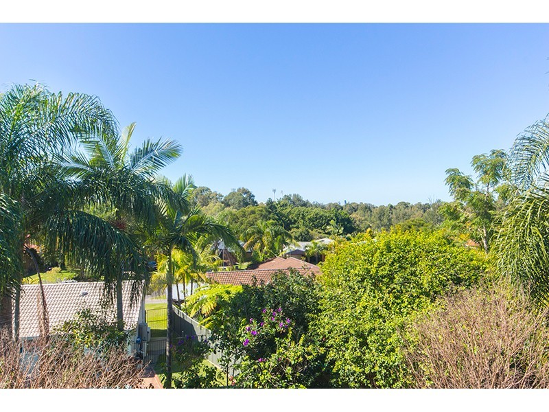 52 Marble Drive, Carrara QLD 4211