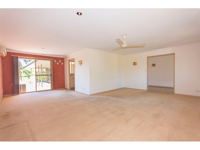 52 Marble Drive, Carrara QLD 4211