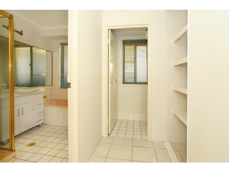 3 Sandalwood Terrace, Nerang QLD 4211