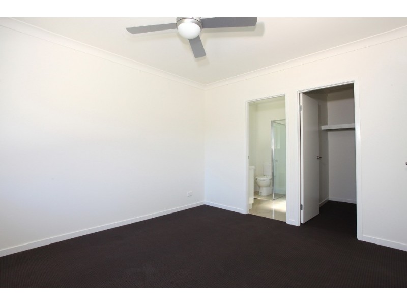 15B Maroong Crescent, Nerang QLD 4211