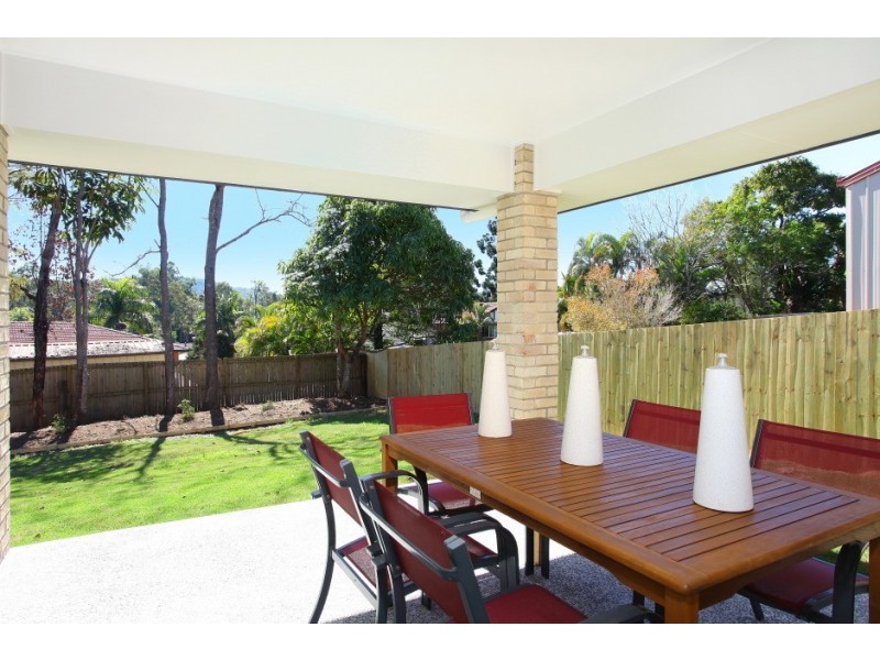 15B Maroong Crescent, Nerang QLD 4211