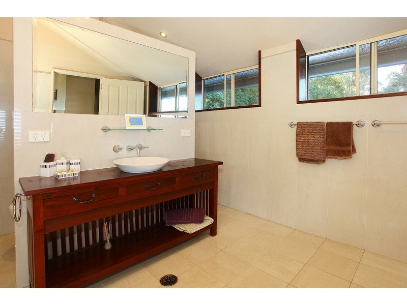 50 Hellfire Pass, Lower Beechmont QLD 4211