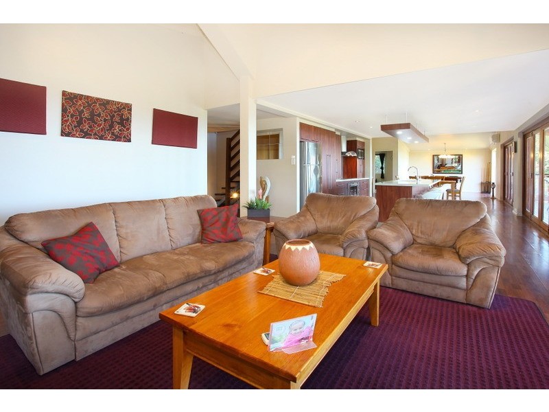50 Hellfire Pass, Lower Beechmont QLD 4211
